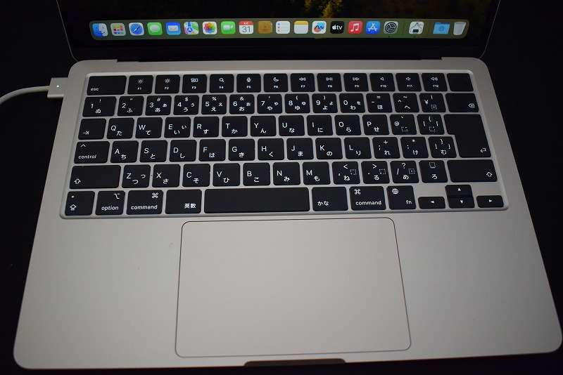 Apple MacBookAir 13inch M2 2022