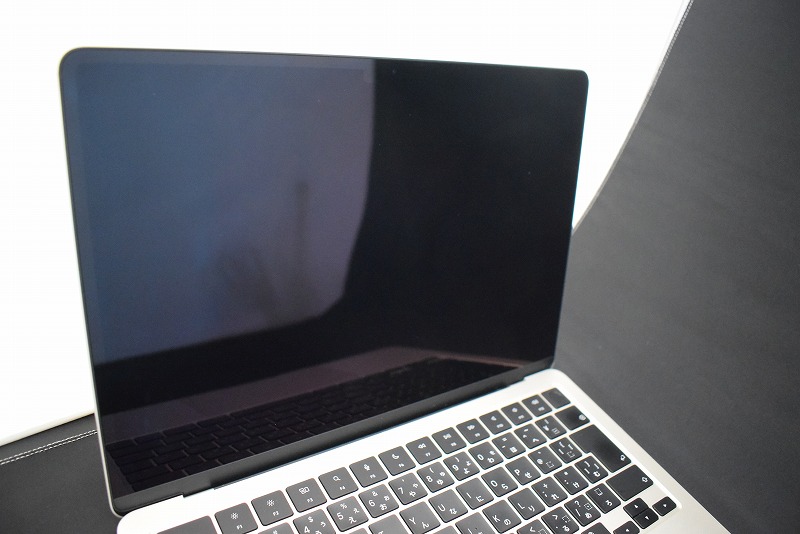 Apple MacBookAir 13inch M2 2022