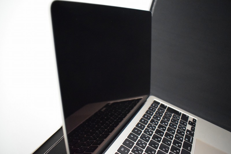 Apple MacBookAir 13inch M2 2022