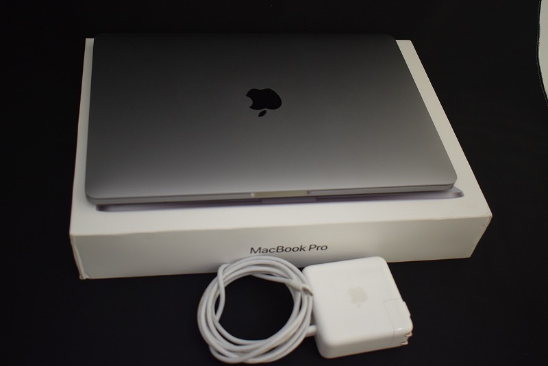 【中古】apple MacBookPro 13inch M1 2020