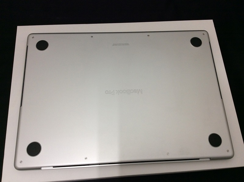 Apple MacBookPro 14inch Novenber 2023 M3 CTO UKキーボード Apple MacBookPro 14inch Novenber 2023 M3 CTO UKキーボード