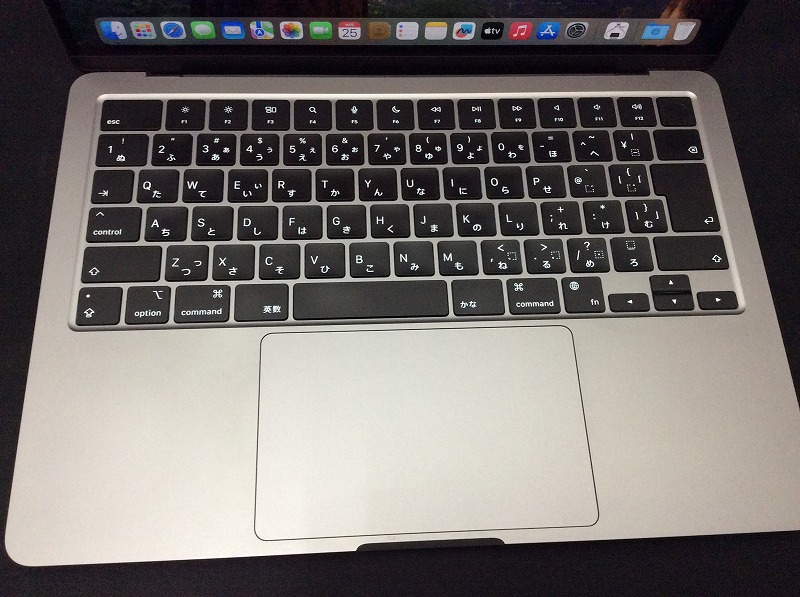 Apple MacBook Air 13インチ M2 2022 Apple MacBook Air 13インチ M2 2022