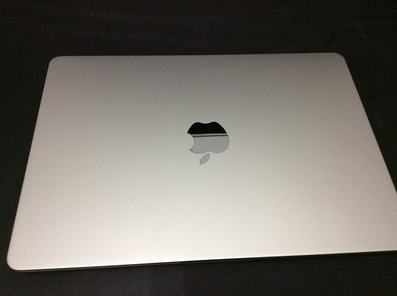 Apple MacBook Air 13インチ M2 2022 Apple MacBook Air 13インチ M2 2022