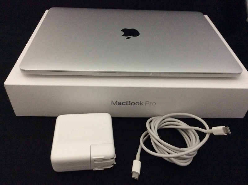 Apple MacBook Pro 13ｲﾝﾁ Mid2020